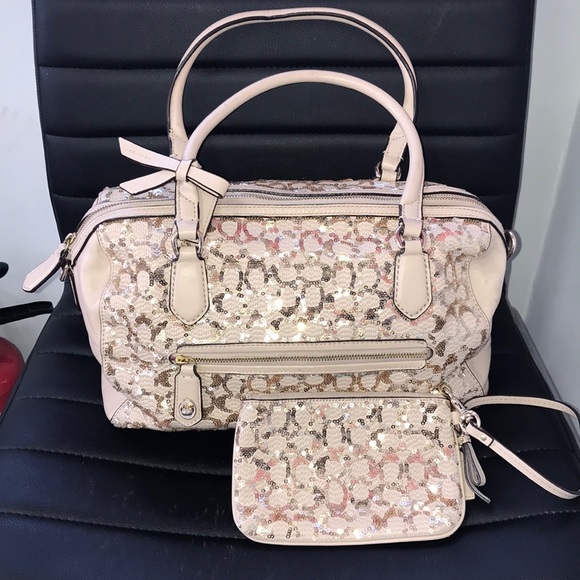 Coach Handbags - Coach purse and Wristlet